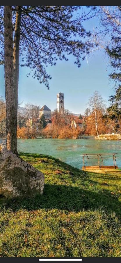 Kartal Centar Apartment Bihać Eksteriør bilde