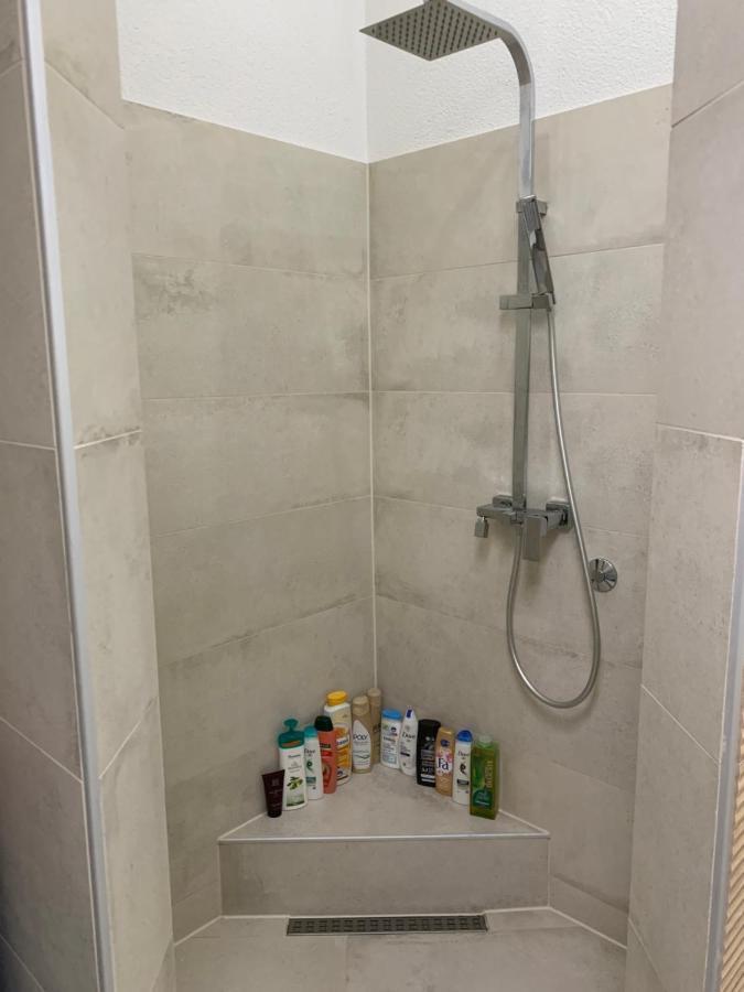 Kartal Centar Apartment Bihać Eksteriør bilde